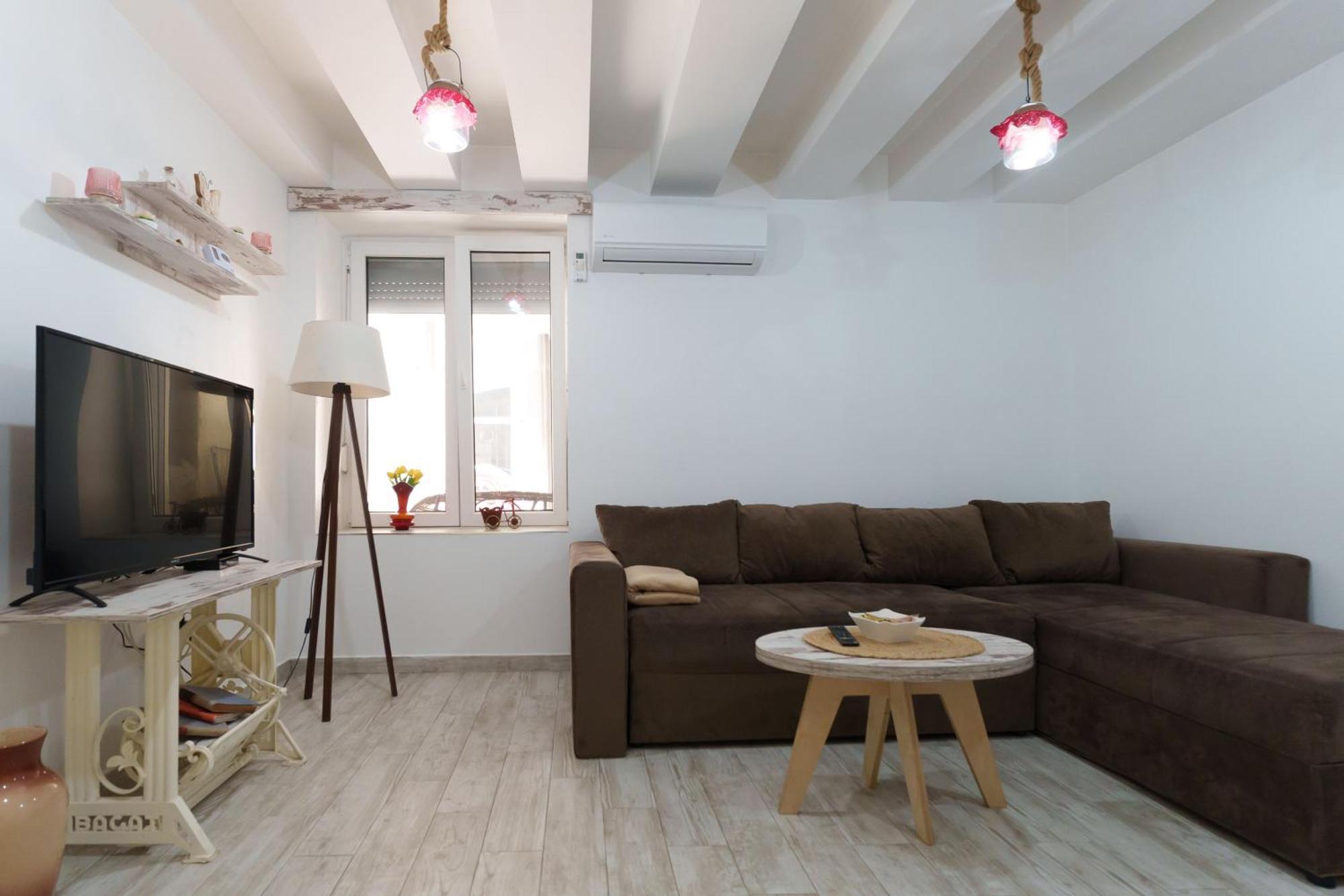 Lara Free Parking Skadarlija Apartment เบลเกรด ภายนอก รูปภาพ