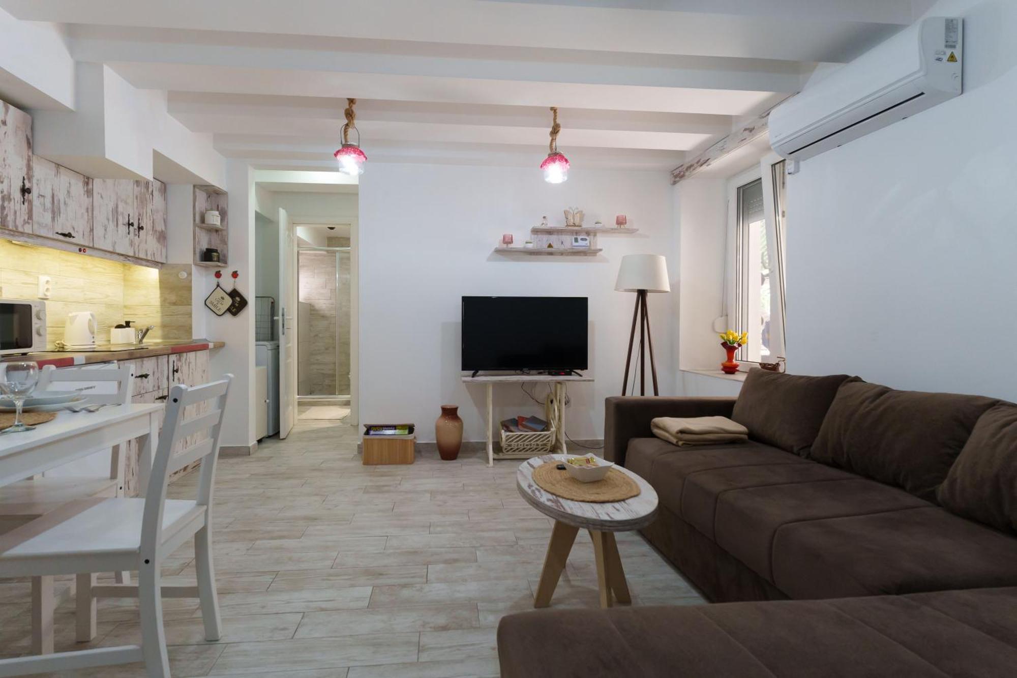 Lara Free Parking Skadarlija Apartment เบลเกรด ภายนอก รูปภาพ